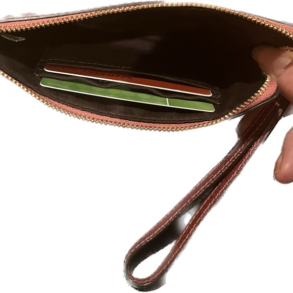 Coach medium pouch, pink, 6.25” x 4”. Excellent used condition. - Picture 3 of 4